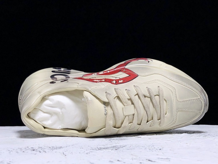 G*u*i1 rhyton sneaker