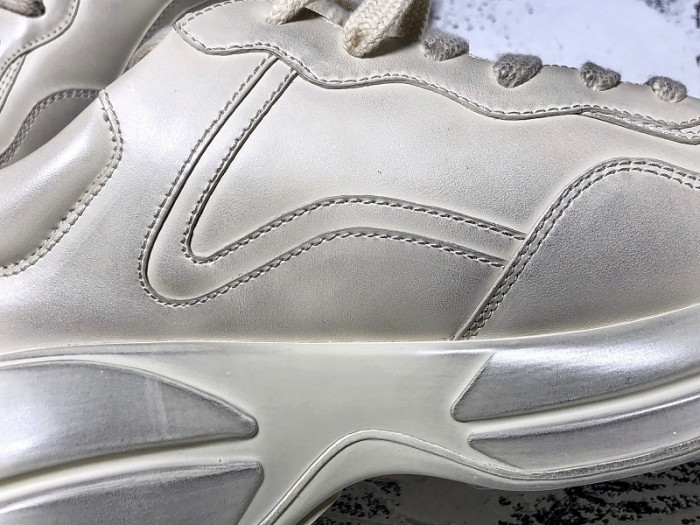 G*u*i1 rhyton sneaker