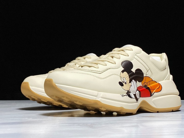 G*u*i1 rhyton rats sneaker