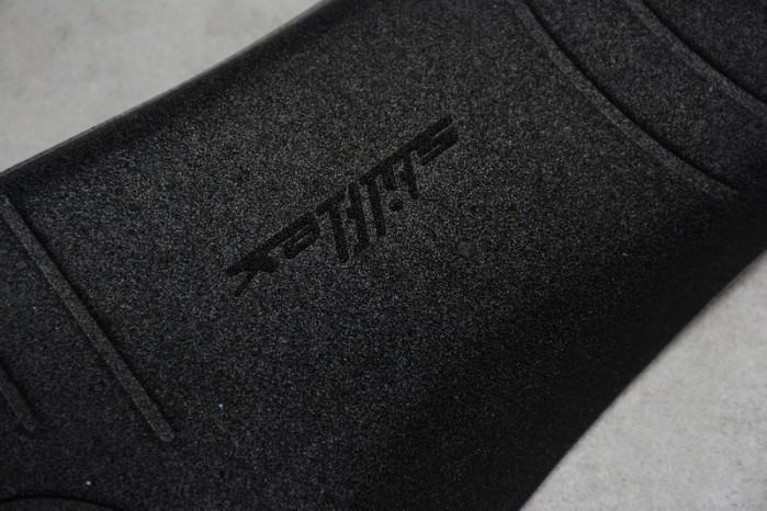 balen triple s w09o5-1005