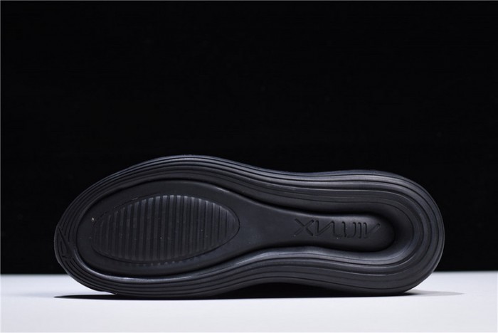 nike air max 720 triple black ao2924-004