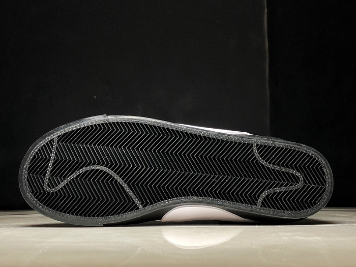 nike blazer mid fw grim reaper aa3832-001