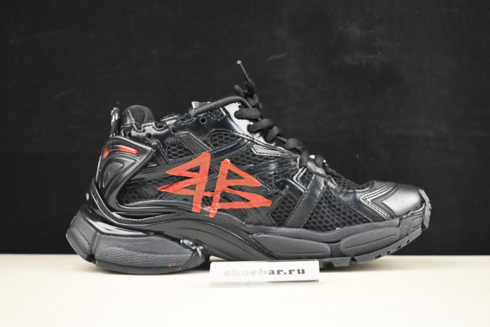 Ba*len*cia*ga runner