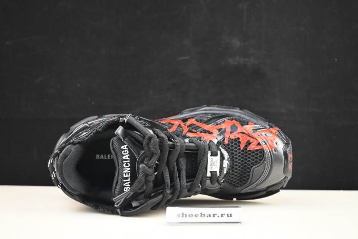 Ba*len*cia*ga runner