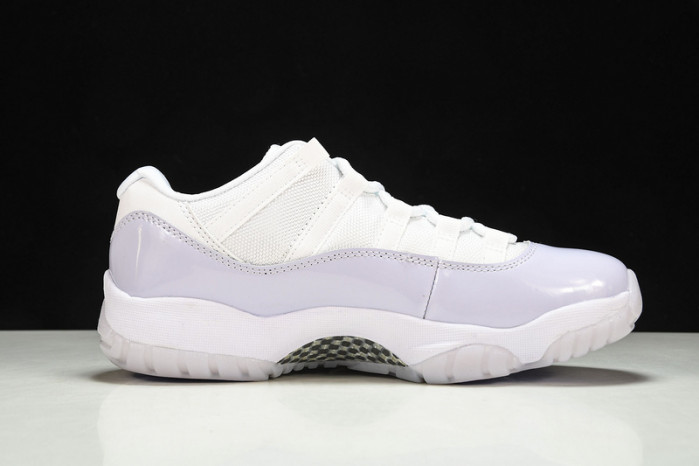 air jordan 11 low "pure violet" ah7860-101