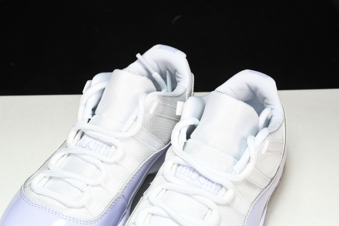 air jordan 11 low "pure violet" ah7860-101
