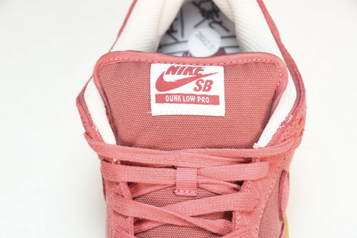 nike sb dunk low adobe