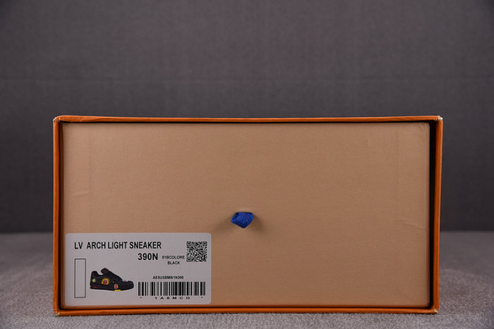 lou1s vu1tton sneakers