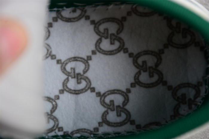 G*u*i sneaker g1000006