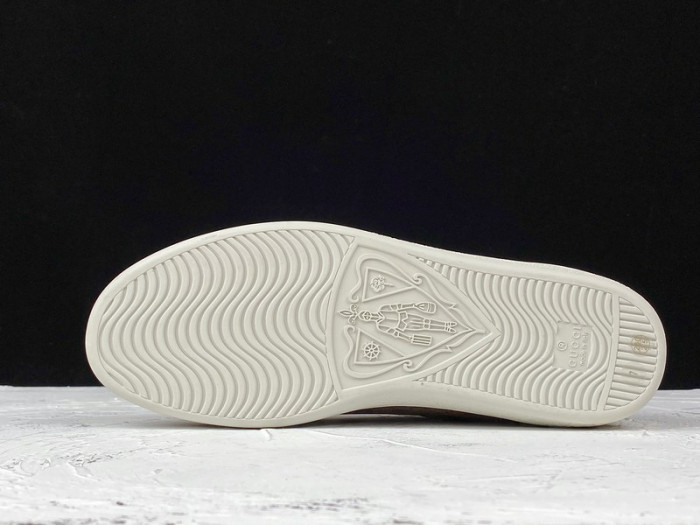 gu ace embroidered low-top sneaker