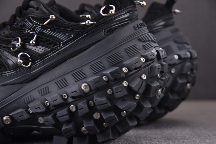 Ba*len*cia*ga defender 6000001