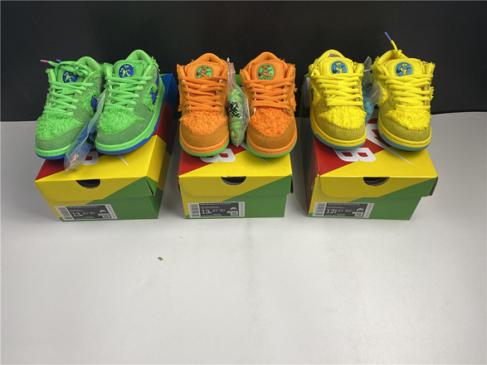 Grateful Dead x Nike SB Dunk Low Kids-CJ5378-800