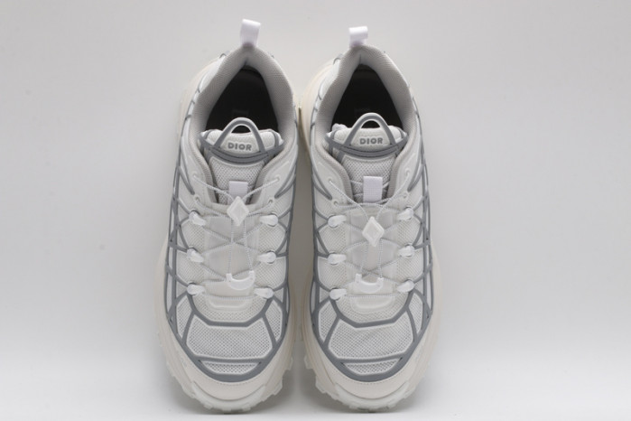 d1or b31 runner white grey