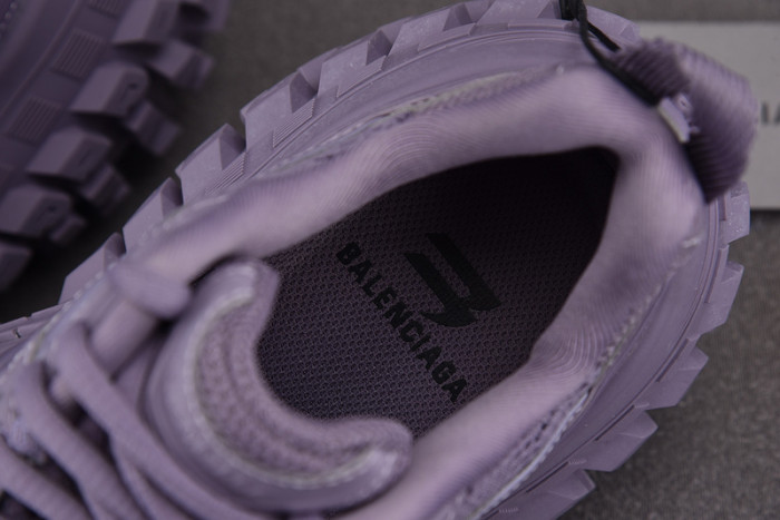 Ba*len*cia*ga defender purple