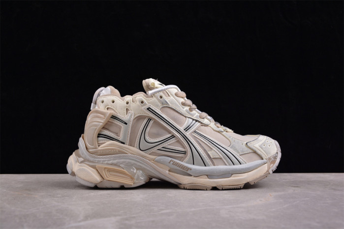 Ba*len*cia*ga runner 3000010