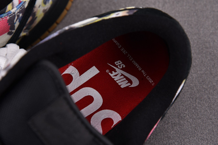 nike sb dunk low S*p*e rammellzee