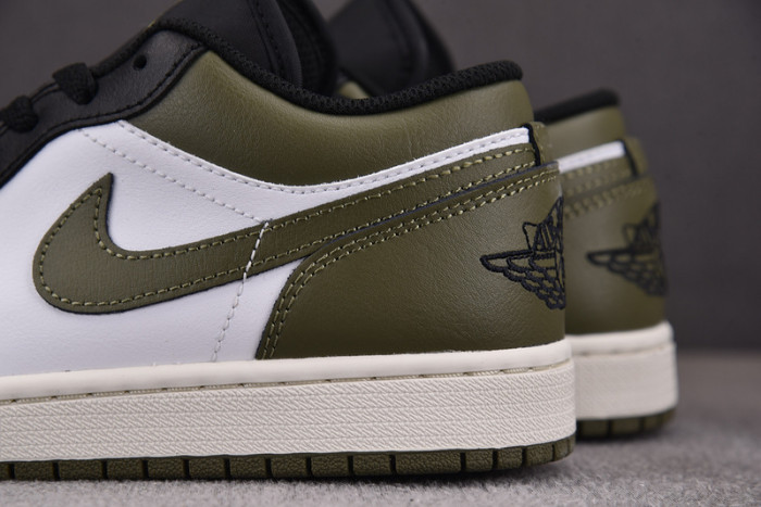 Jordan 1 Low Black Toe Medium Olive 553558-092