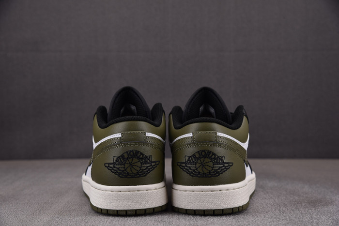 Jordan 1 Low Black Toe Medium Olive 553558-092