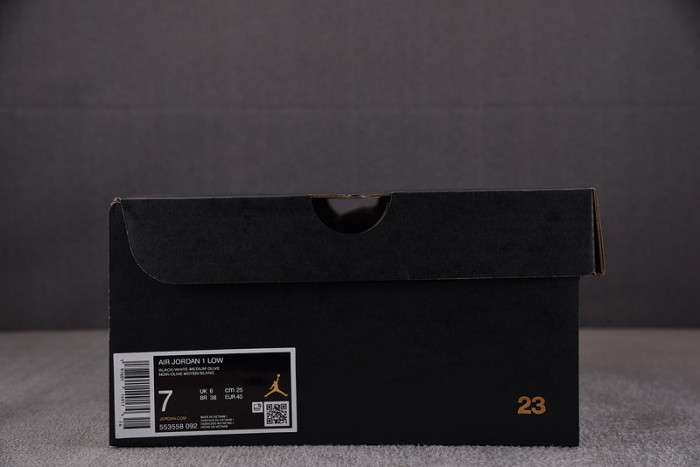 Jordan 1 Low Black Toe Medium Olive 553558-092