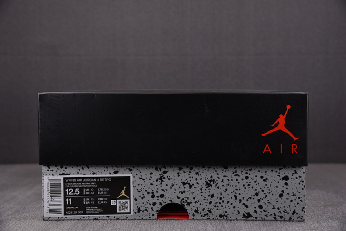 air jordan 4 frozen moments