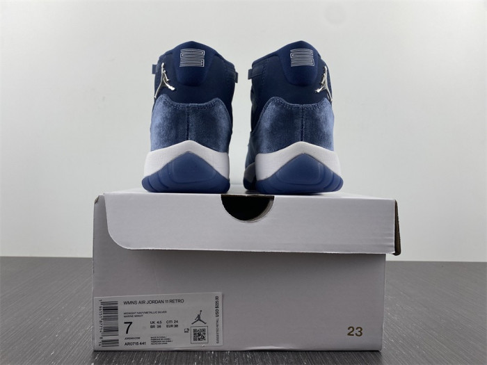 air jordan 11 wmns "midnight navy" ar0715-441