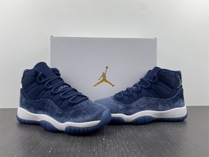 air jordan 11 wmns "midnight navy" ar0715-441