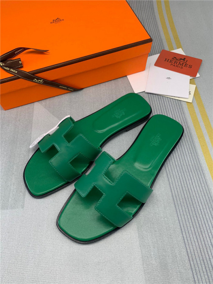 h*rmes sandals 800028