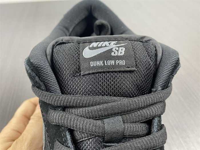 nike sb dunk low fog bq6817-010