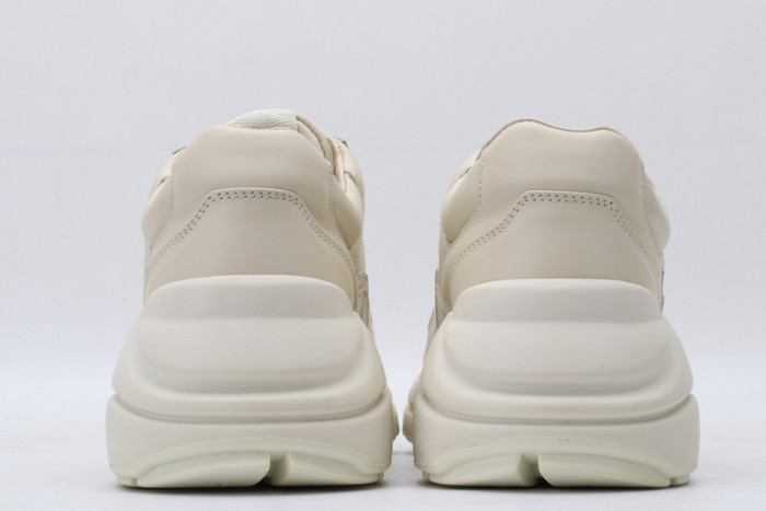 G*u*i sneaker g1000056