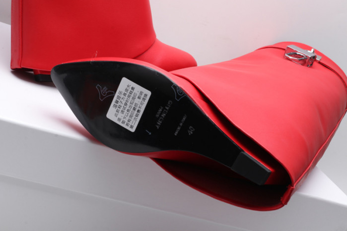 give*chy shark leather boots