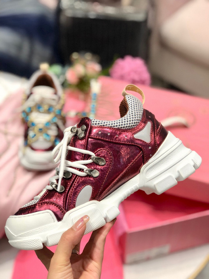 G*u*i1 flashtrek sneaker