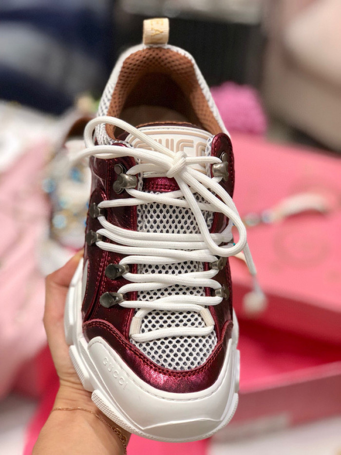 G*u*i1 flashtrek sneaker