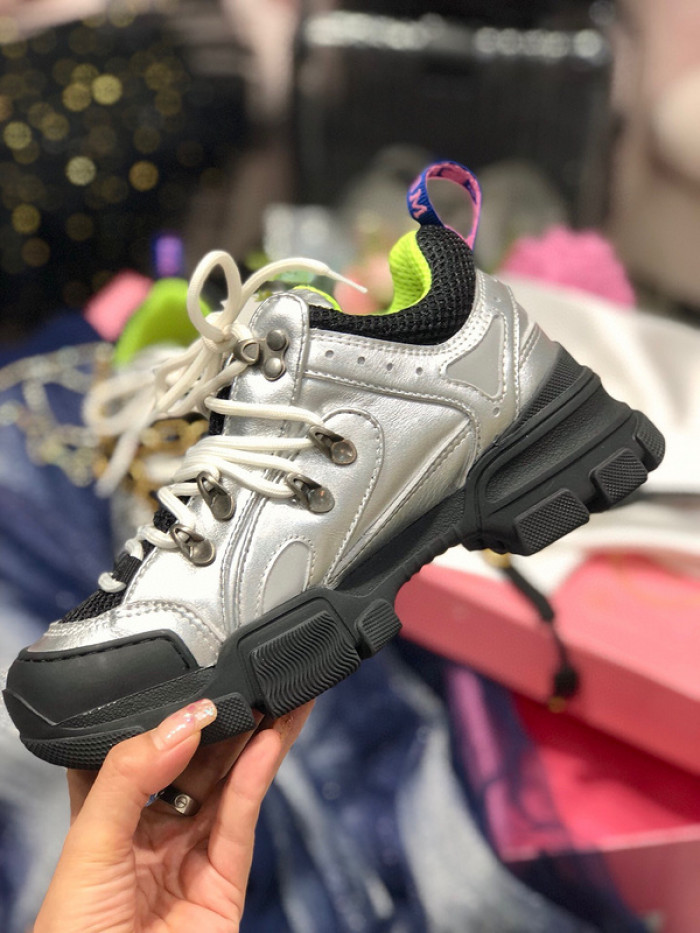 G*u*i1 flashtrek sneaker