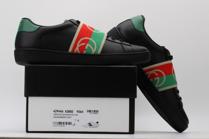 G*u*i sneaker g1000031