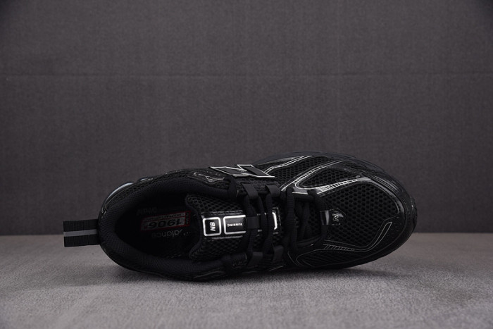 new balance 1906r nb000002