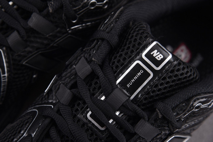 new balance 1906r nb000002