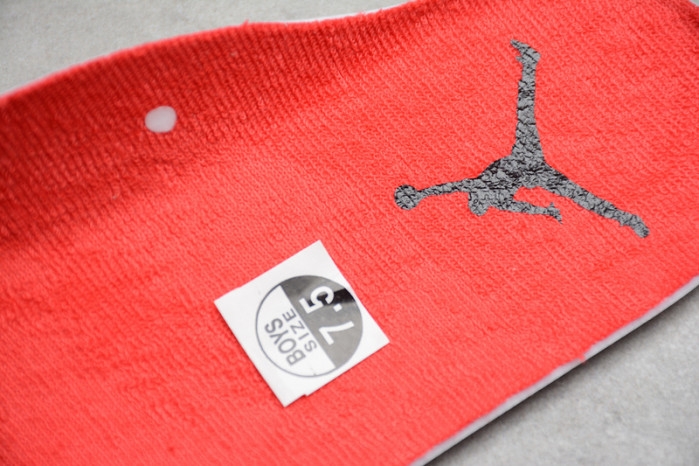 jordan 11 retro low snake light bone - cd6846-002