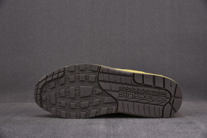 nike air max 1 travis scott cactus jack saturn gold do9392-700