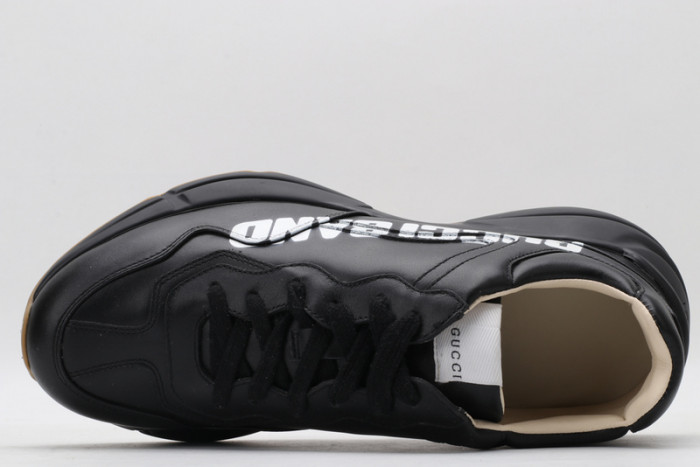 G*u*i sneaker g1000054