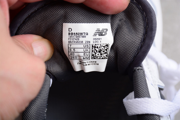new balance 550 white grey dark grey