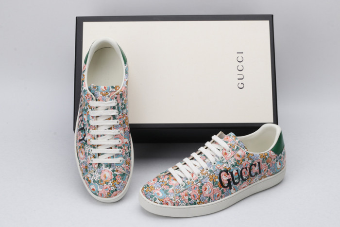 G*u*i sneaker g1000024