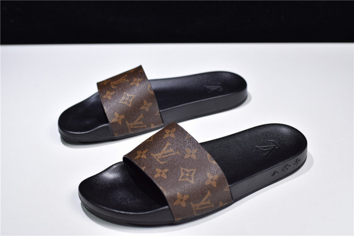 lou1s vu1tton sandals