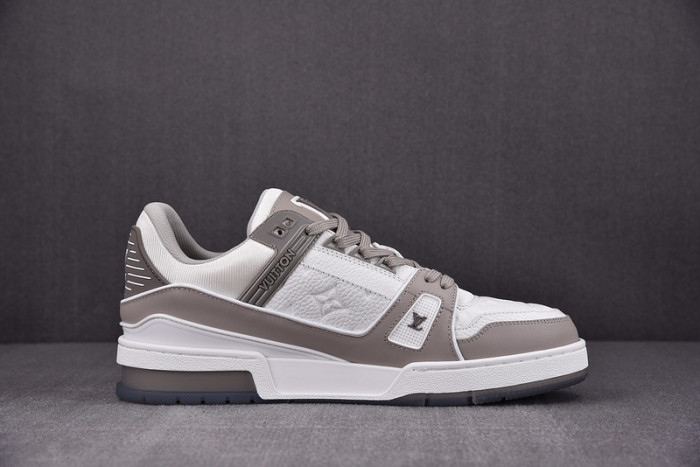 lou1s vu1tton sneakers