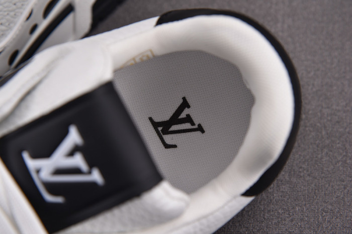 l&v x yayoi kusama trainer white black