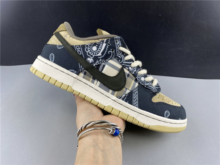 nike sb dunk low travis scott ct5053-001
