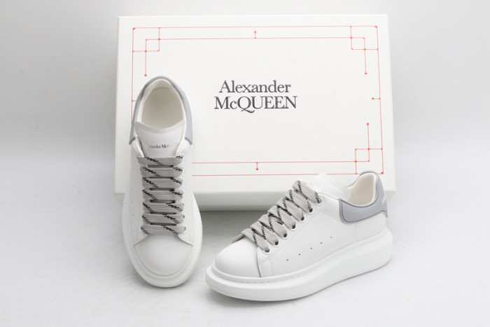 alexander mcq100038