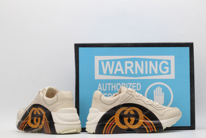 G*u*i sneaker g1000055