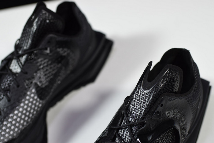 nike zoom mmw 004 triple black dc7442-001