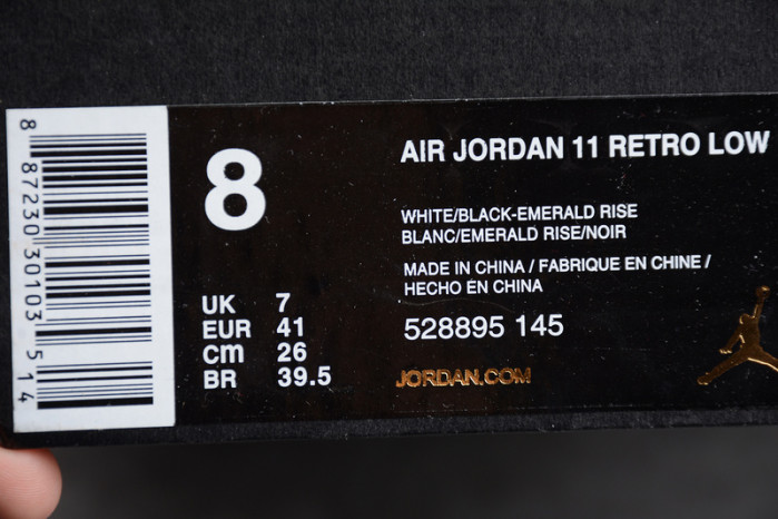 jordan 11 retro low iridescent - 528895-145