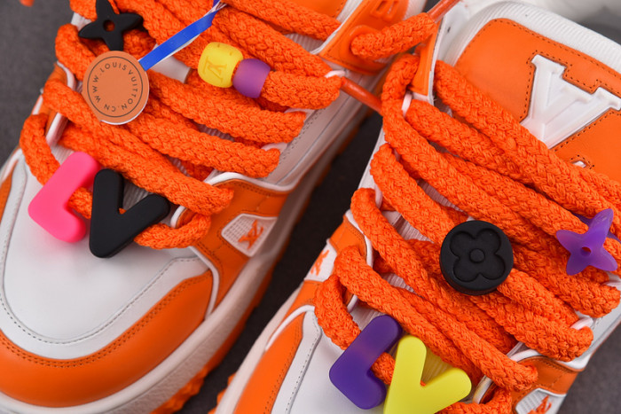 l&v trainer maxi orange